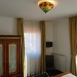 Luxury Dimora Albani فندق مبيت وإفطار 3*