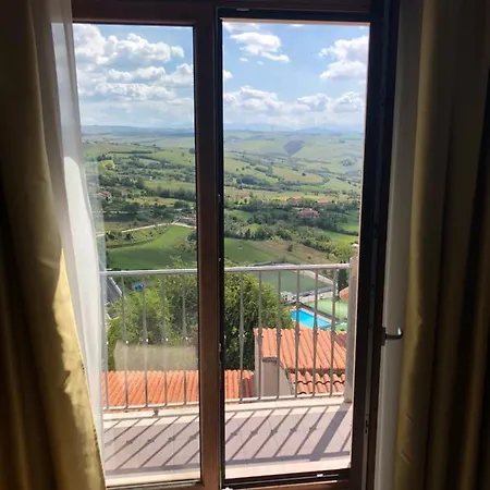ベッド・アンド・ブレックファスト Luxury Dimora Albani Savignano Irpino